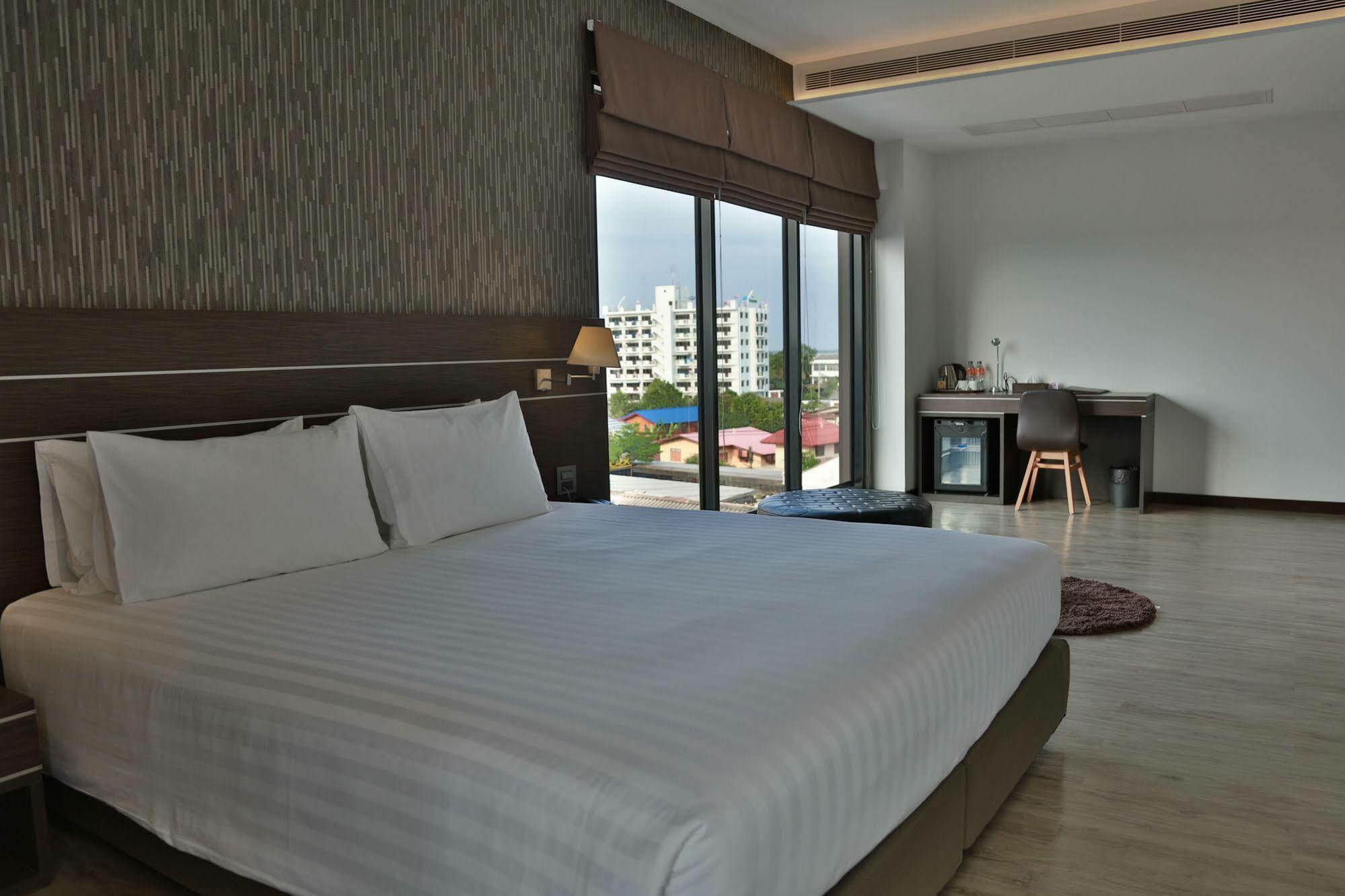 Amanta Hotel Nongkhai Nongkhaj Kültér fotó